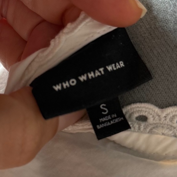 White Tiered Factory Dress With Popped Sleeves And Lace Collar Small - Picture - Picture 5 of 5